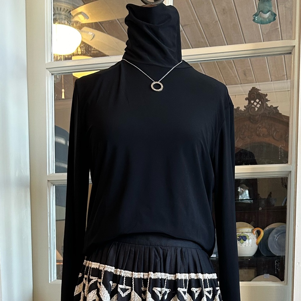 Black Turtleneck- New